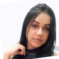 Suelen Mendonça