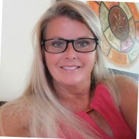 Nancy Lynch