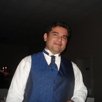 Robert Estrello