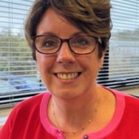 Christine Stapleton