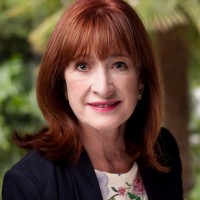 Lesley MacWilliam CFP®