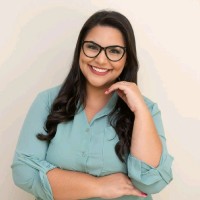 Larissa Cristina Kremer dos Santos Paquiela