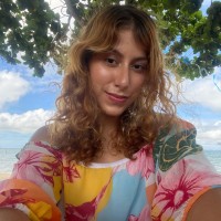 Júlia Alves De Lima