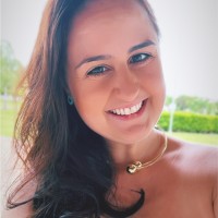 Claucia Okener