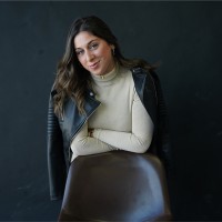 Liz Pavel