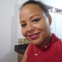 Aline Lina Dos Santos