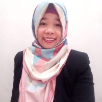 Tri Wahyuni (Uny)