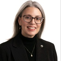 Lesley Gilmore, Cap