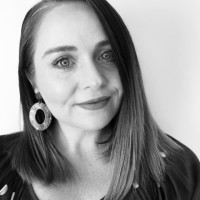 Lisa Tierney