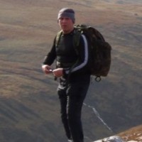 Steven R J Urquhart