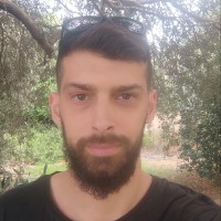 Amit Raz
