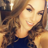 Chelsea Phillips, Mba