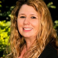 Allison Jones, Cisr