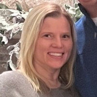 Sara Nuzbach