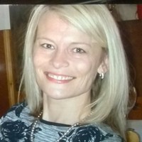 nicola irons