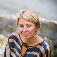 Adela Carlsson