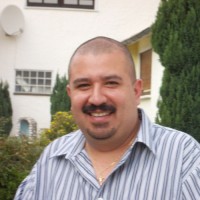 Carlos. Cesar.