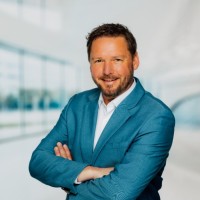 Wolfgang Rath
