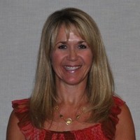 Debby Bond