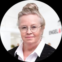 Lynn Ewart