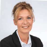 Isabelle Negro Brown