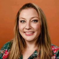 Siobhan Van Vuuren (King)