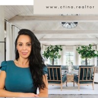 C Tina Pappalardo