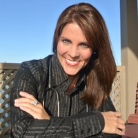 Julie Warner