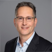 Tommy Gravel, Cim