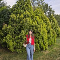 Büşra Ç.