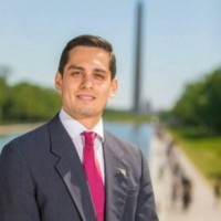 Alejandro Lara