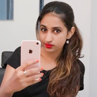 Sajida R