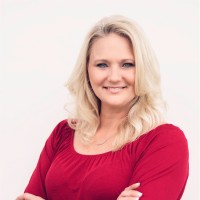 Kelly Newell