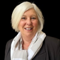 Lynne Riddell