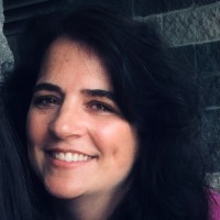Pam Curnutt
