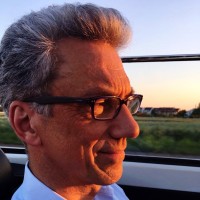 Thomas Mostert