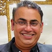 Michael Khan