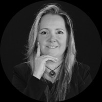 Gisèle Caillon-Bach, Phd