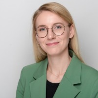 Elina Konvisarova