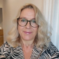 Roz Copeland