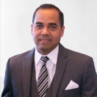 Carl M Diaz