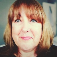 Lesley Oliver