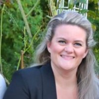 Monique Van Den Berg