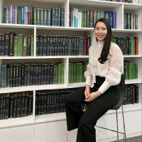 Sinhye Han