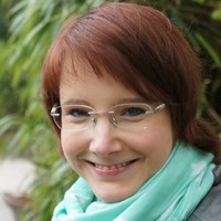 Lenka Brood