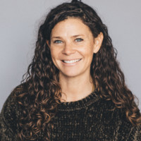 Julie deLeon