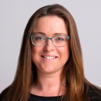 Nicola Oliver