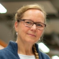 Astrid Linder