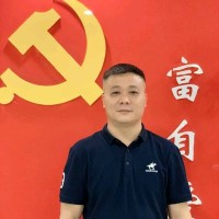 杨伟召