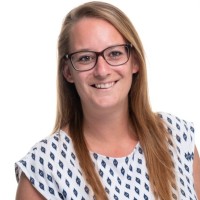 Yvonne Van Es